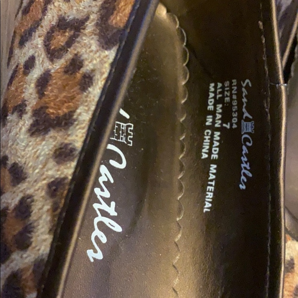 Leopard flats - Picture 3 of 3